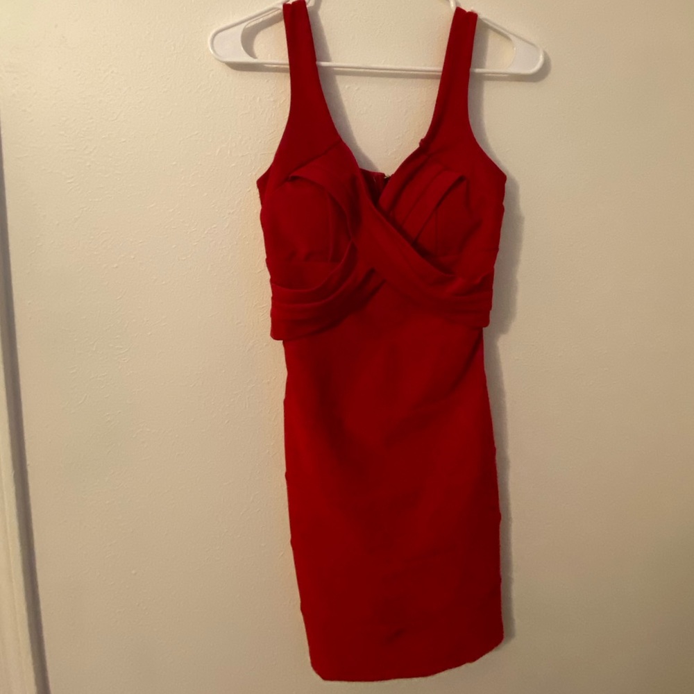 Size Medium (Red) Emerald Sundae Cocktail Dress